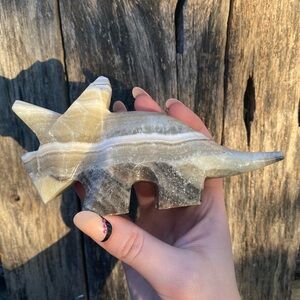 ☁️ banded calcite triceratops crystal carving